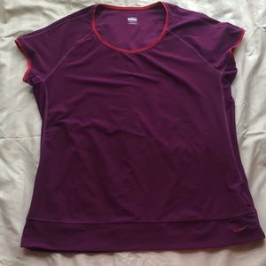 Nike Fit Dry XXL (20/22) Purple/Burgundy Tee